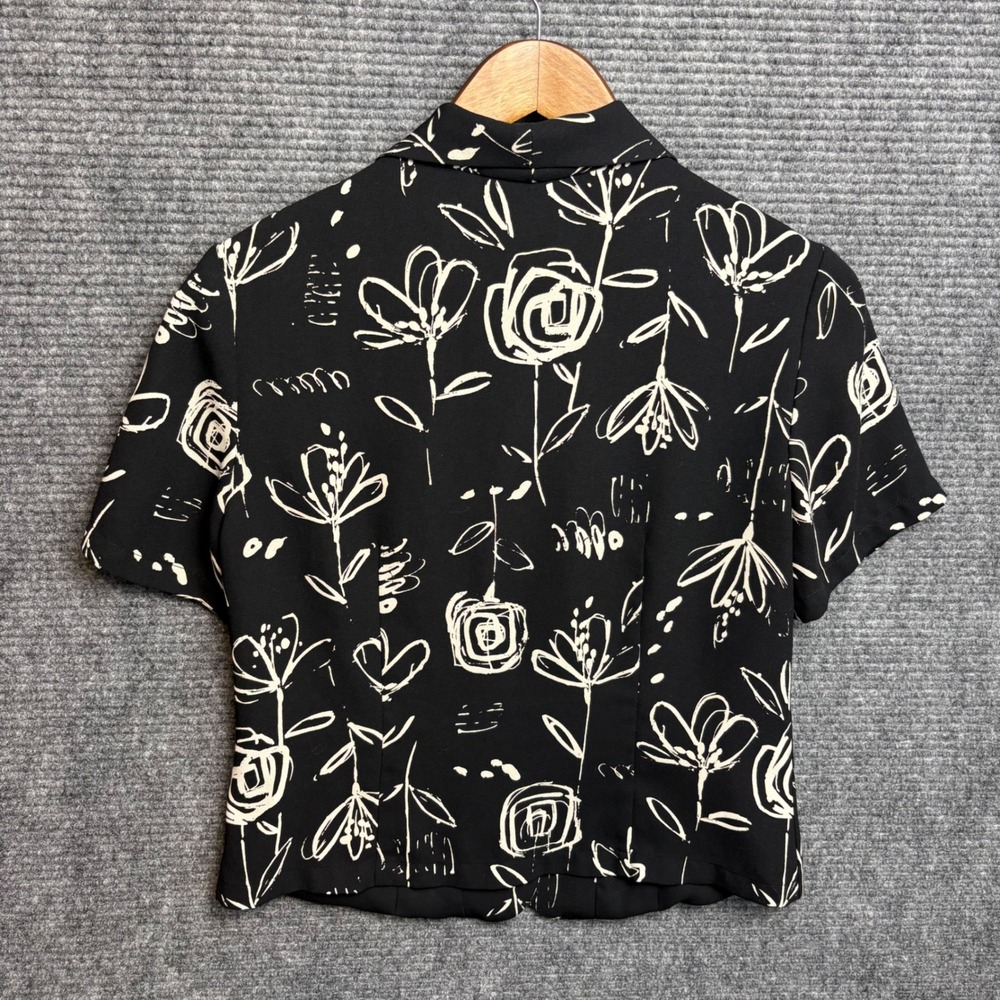 Pendleton Womens Black White Abstract Floral Short Sleeve Button Up Blouse Sz 4 - Picture 4 of 6